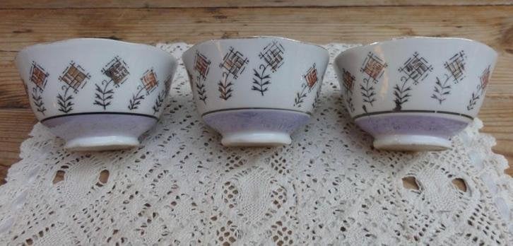 3 Klein Franse brocante spoelkommetjes, gestileerde bloemen, Antiek en Kunst, Ophalen of Verzenden