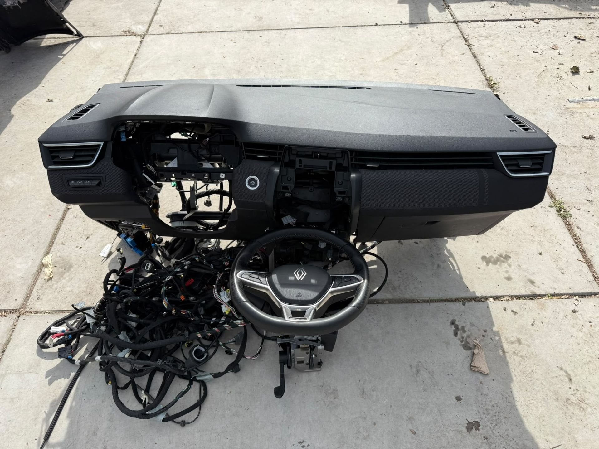 Kit airbag tableau de bord Renault CLIO 5 V 2019-2025 Alpine, Renault Group, Contact.group@renault.com, Renault, Utilisé