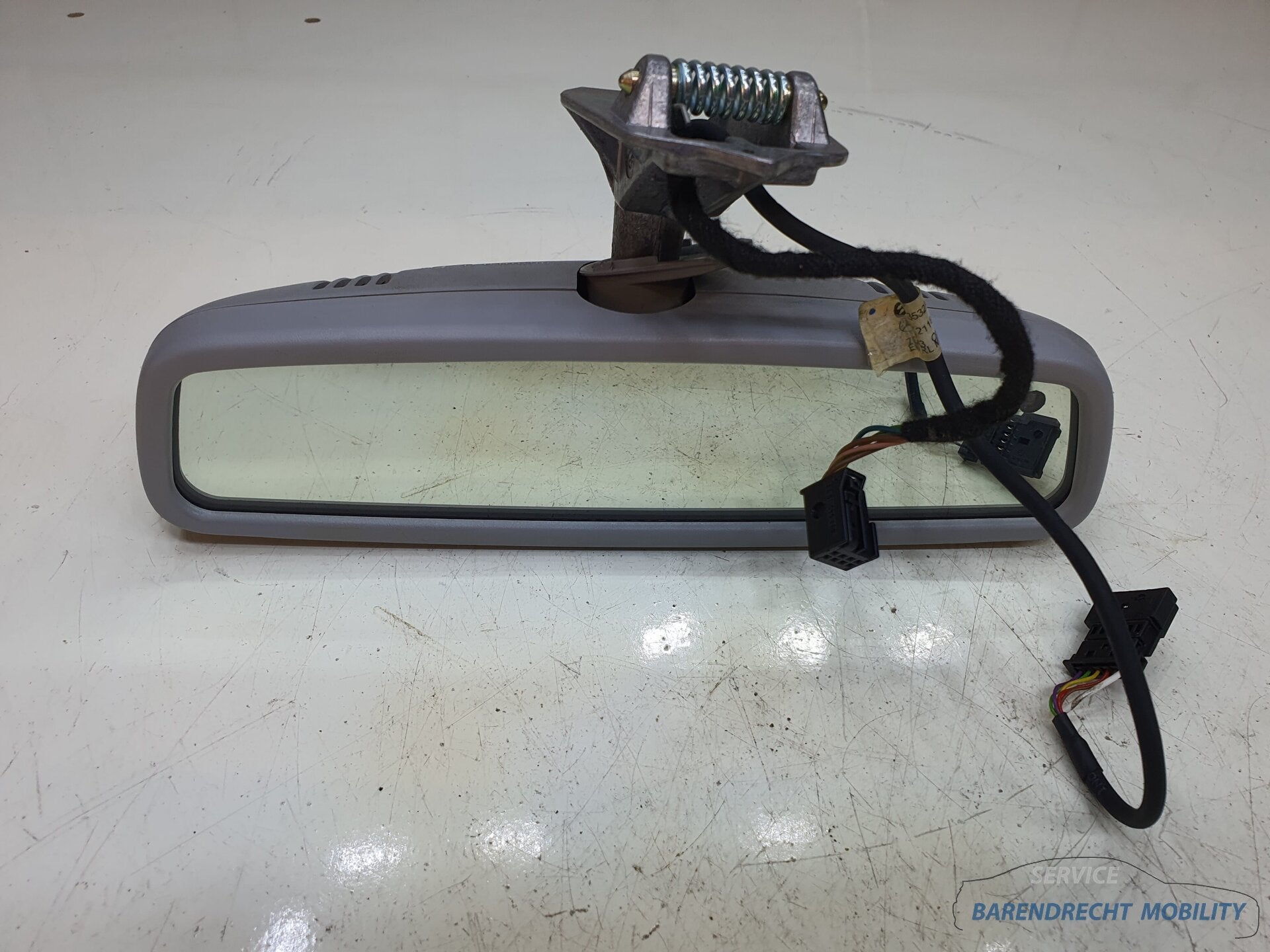 Mercedes W211 S211 E Klasse automatisch dimmende binnenspieg, Gebruikt, Mercedes-Benz AG, Mercedes-Benz, Mercedesstrasse 120
70372  Stuttgart, DE
