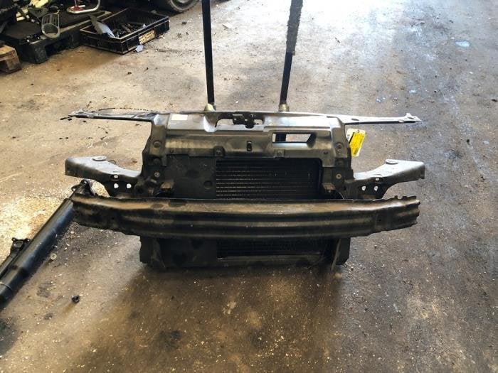 Panneau avant d'un Skoda Fabia, -, 3 mois de garantie, Utilisé, Skoda