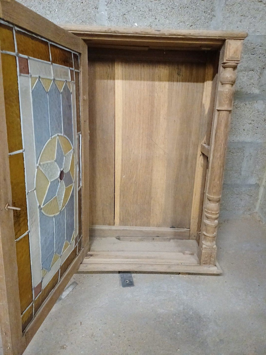 Meuble ancien, Enlèvement
