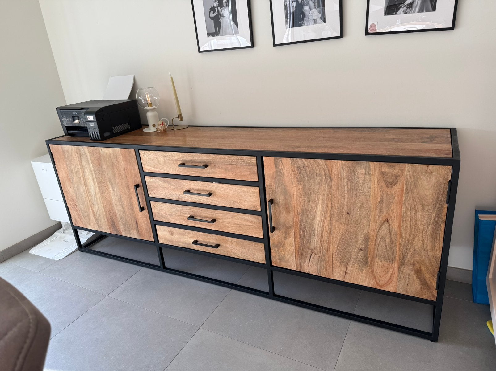 Houtlook Dressoir, Met lade(s), Zo goed als nieuw, 200 cm of meer, Modern