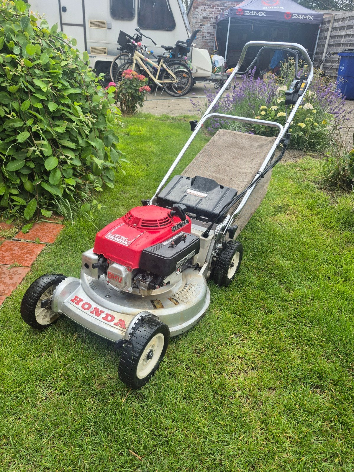 Zelftrekkende Honda hr194 in perfect werkende staat, Ophalen, Versnellingen