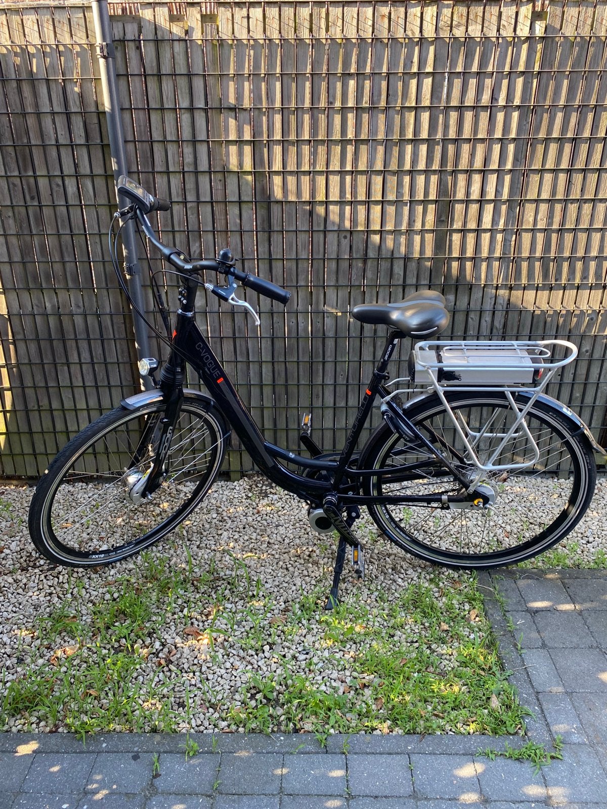 Mooie elektrische damesfiets venturellie c- vogue, Fietsen en Brommers, Elektrische fietsen, 47 tot 51 cm, Ophalen, Zo goed als nieuw