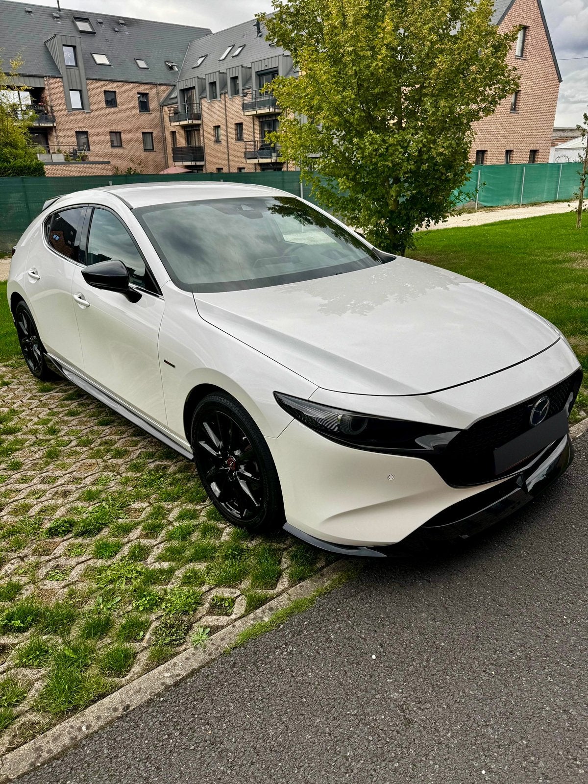 Mazda 3 SKYACTIV-X 180 ch — 100th Anniversary Edition, Autos, Mazda, Cuir, Achat, Euro 6, Boîte manuelle