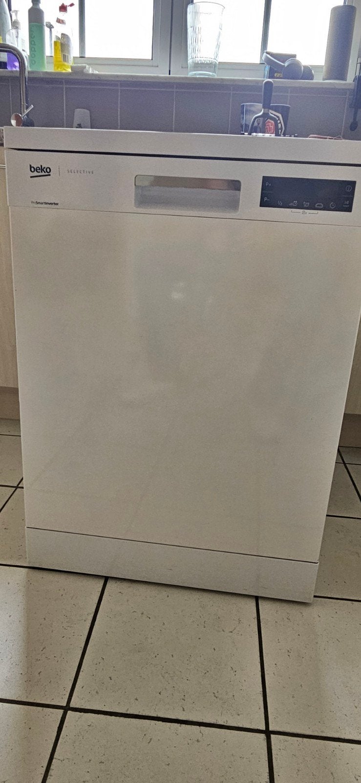 Beko DFN28320W Vaatwasser – vrijstaand, Electroménager, 85 à 90 cm, Comme neuf, Enlèvement, 45 à 60 cm