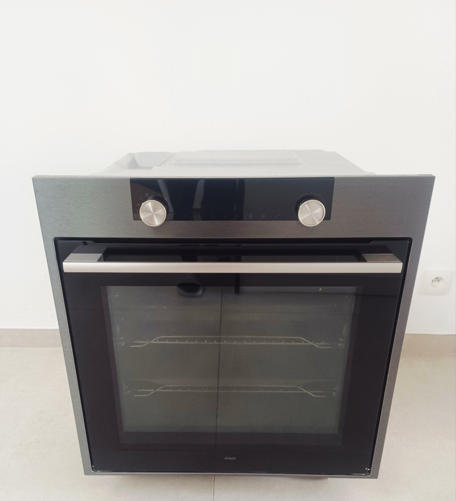 ATAG Black Steel multifunctionele inbouwoven, Elektronische apparatuur, Ophalen, Hete lucht, Heteluchtoven, Zo goed als nieuw