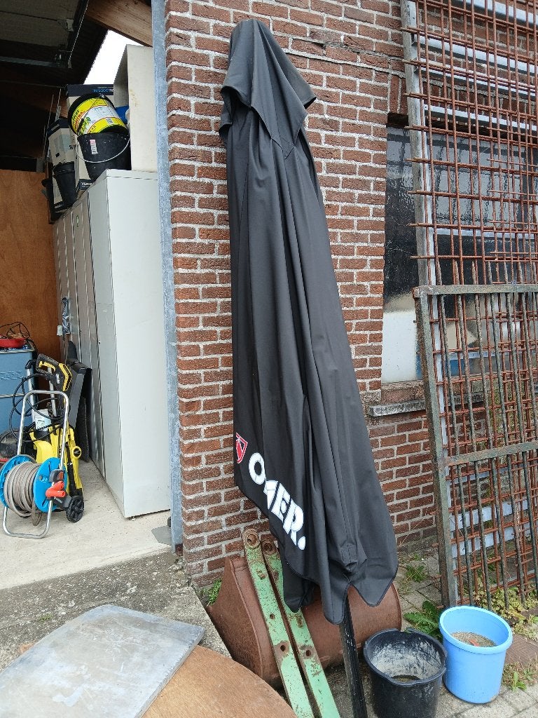 Nieuwe horeca parasol 3m x 3m, Ophalen, Nieuw