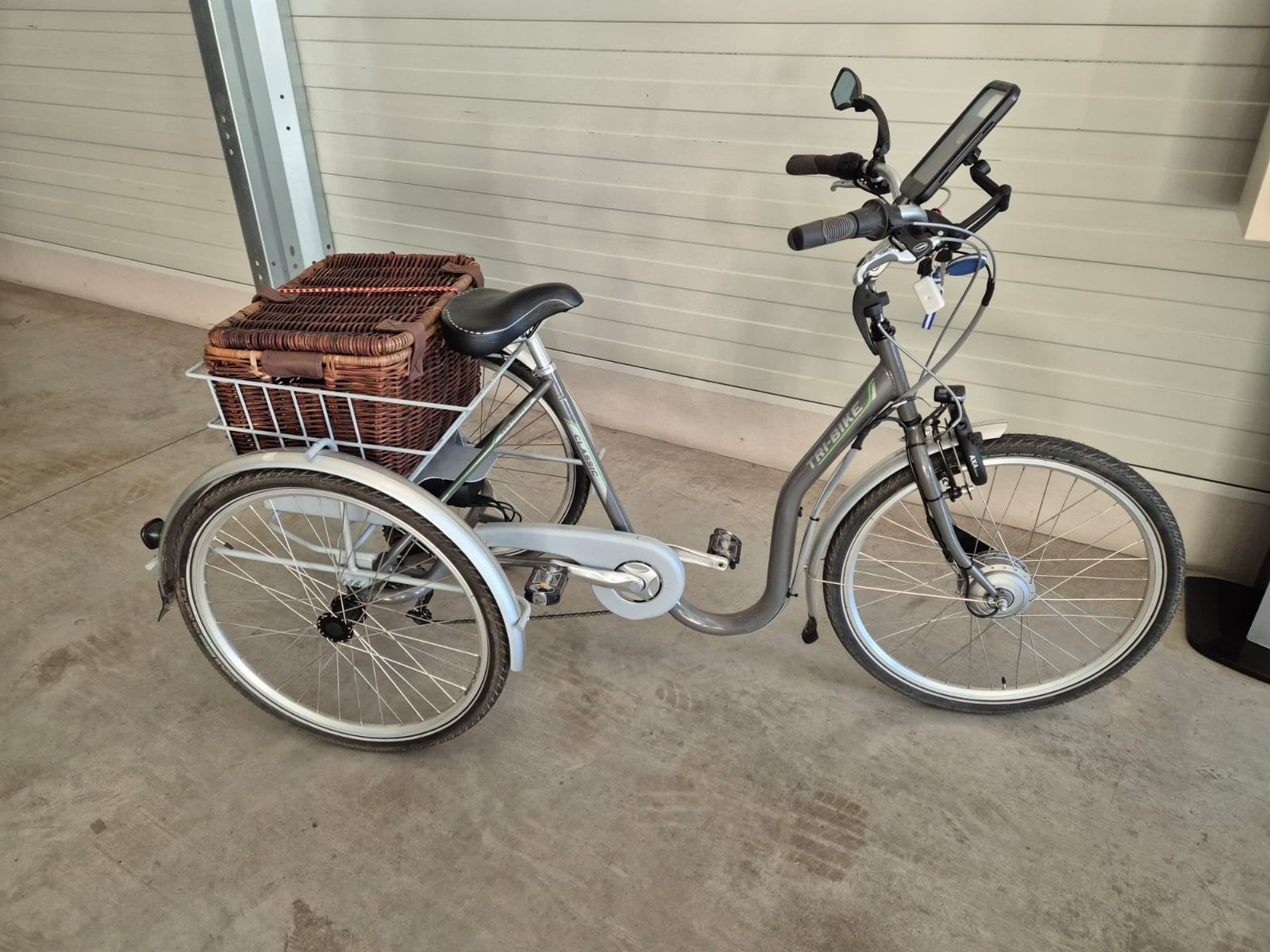 electrische tri bike classic nieuwe staat, Fietsen en Brommers, Ophalen, Zo goed als nieuw