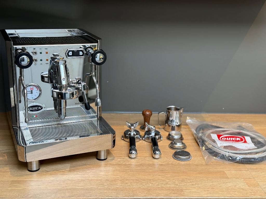 Quickmill New Vetrano 2B 995, Garantie, Gebruikt, Espresso apparaat, Afneembaar waterreservoir, Koffiebonen