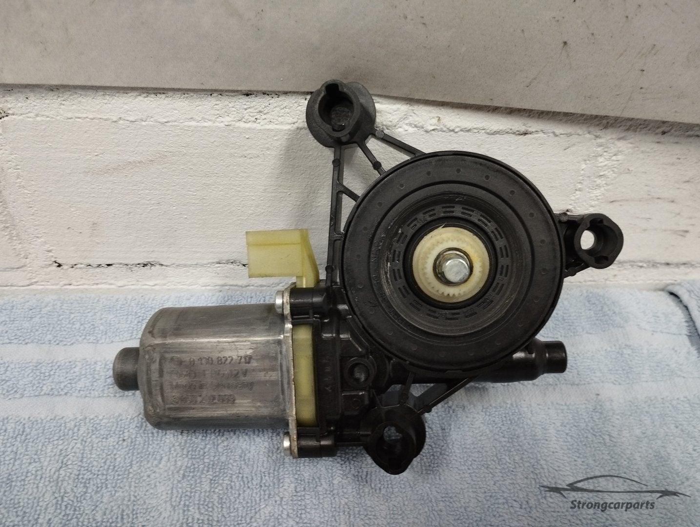 Raammotor links voor VW Golf 7 5G1 5Q0959801B, Volkswagen, -, Utilisé, -