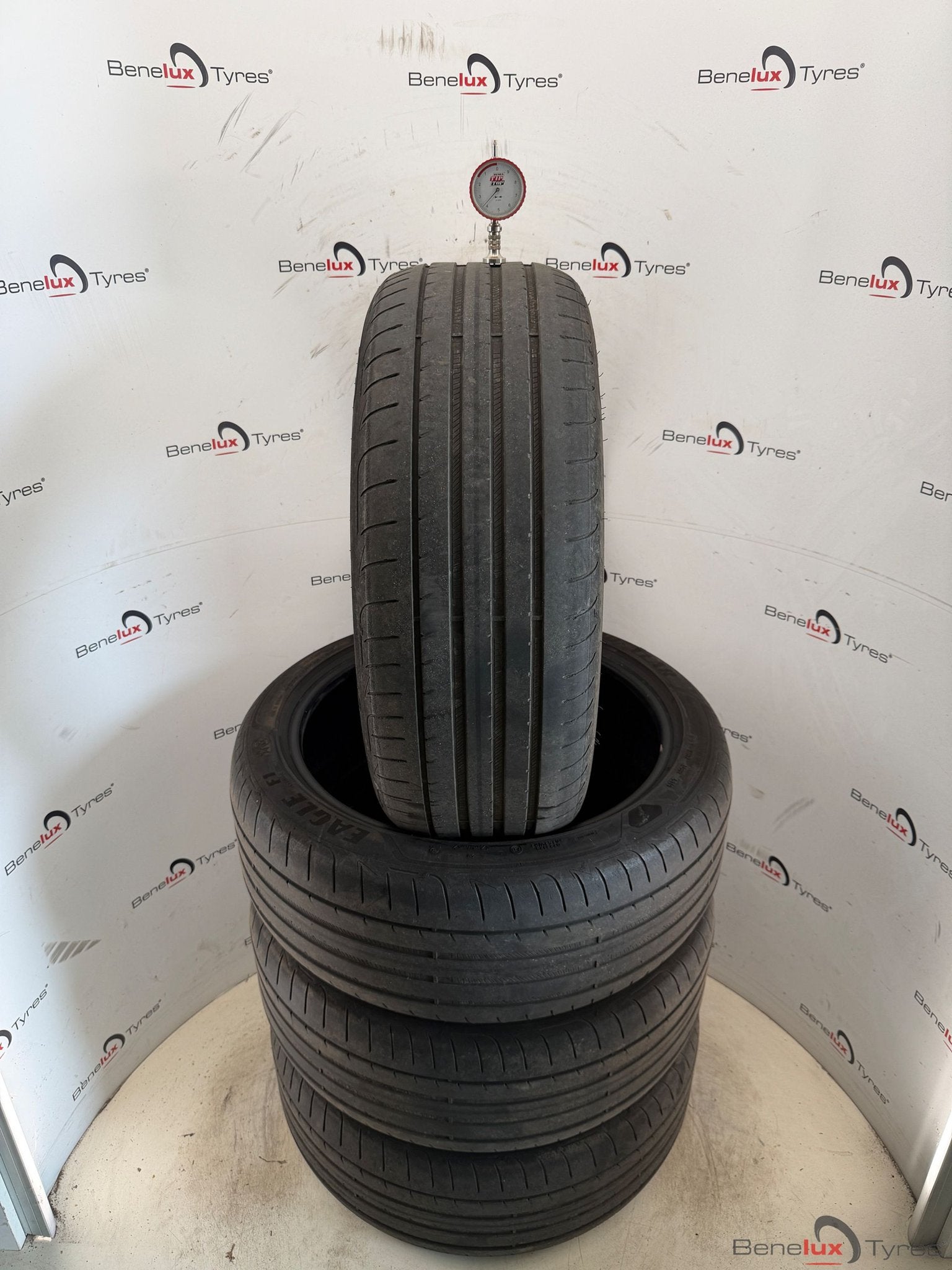 225/45R19 96W Goodyear Eagle F1 225/45 R19 225/45/19 2254519, Autos : Pièces & Accessoires, Véhicule de tourisme, Pneus été, -