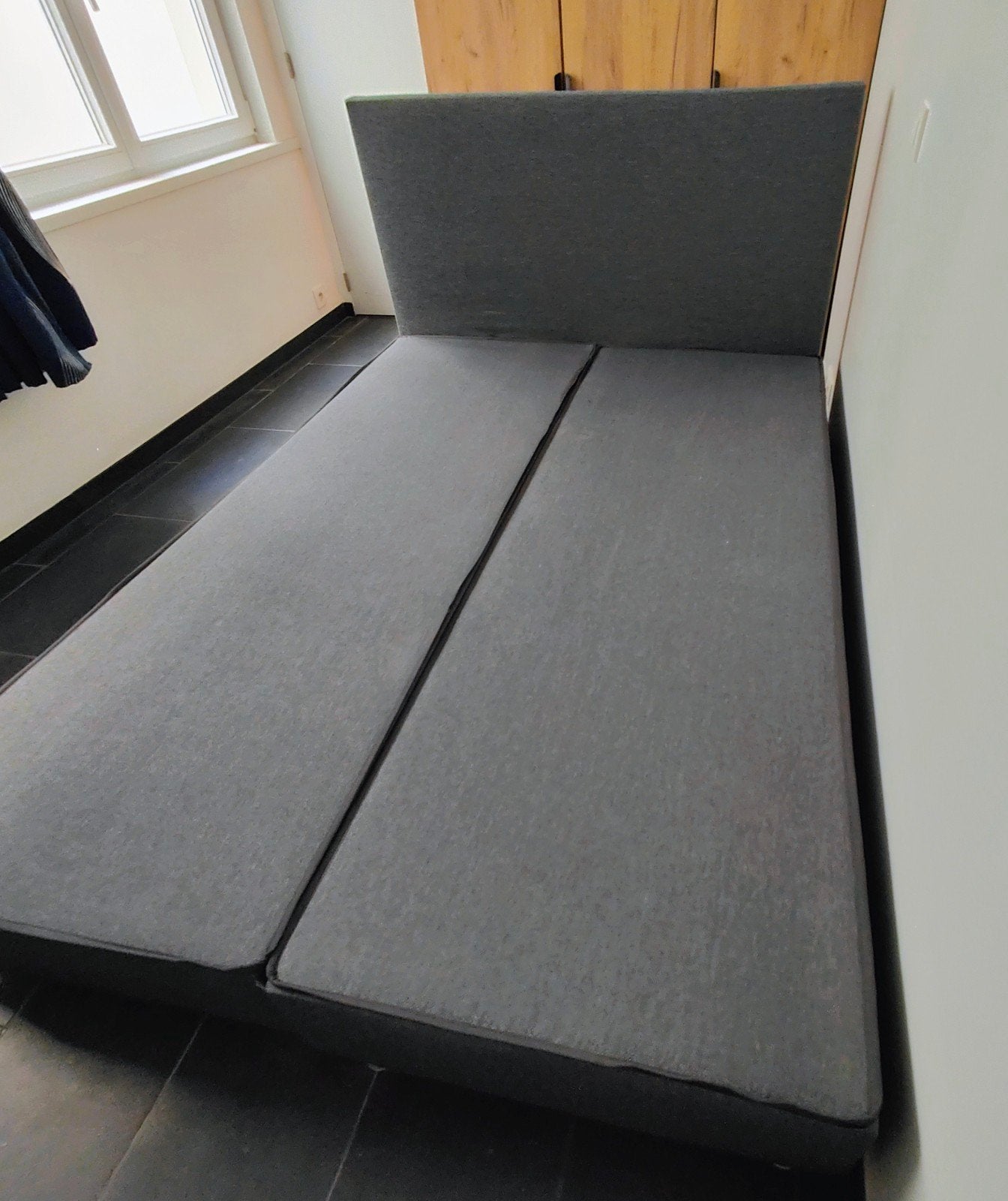 Boxspring 140x200 + Hoofdbord (Actie t.m. 9 sept: € 125!), Tweepersoons, 140 cm, Zo goed als nieuw, 200 cm