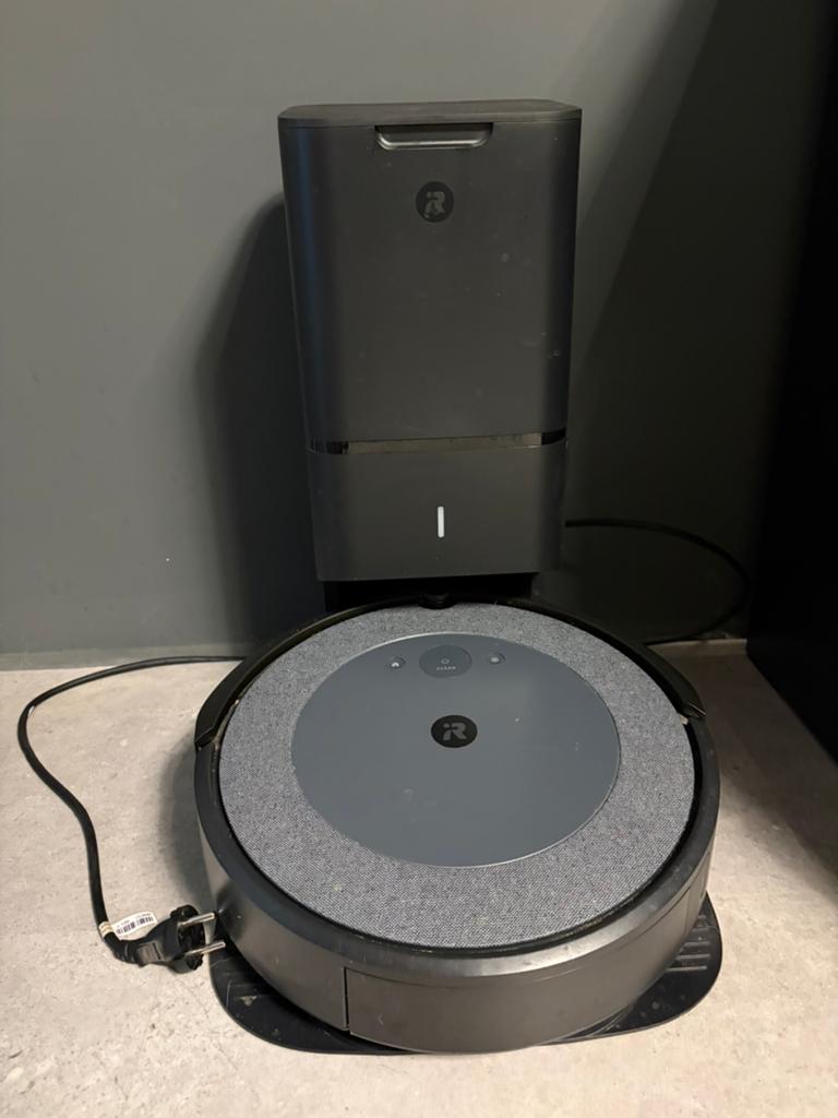 Robotstofzuiger iRobot Roomba i3+, Elektronische apparatuur, Gebruikt, IRobot, Robotstofzuiger, Reservoir