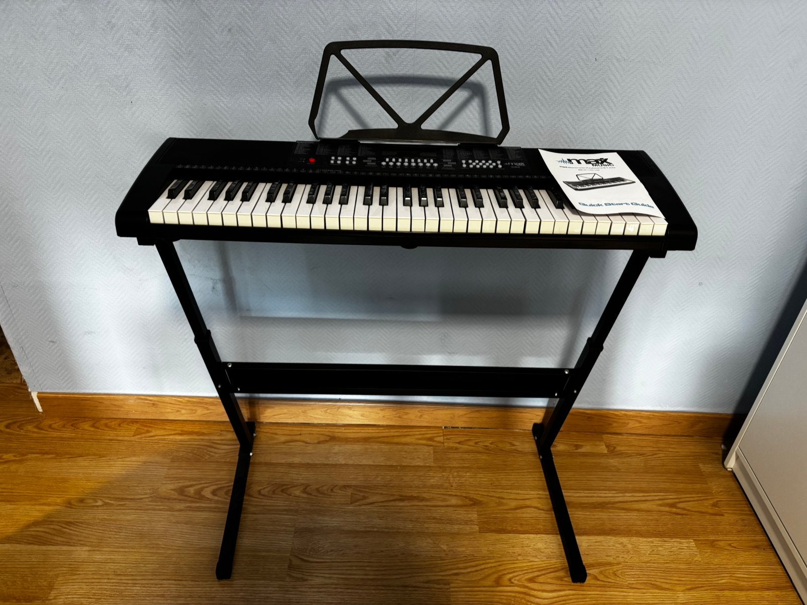 Beginners Keyboard - Werkt volledig, Muziek en Instrumenten, Ophalen, Zo goed als nieuw, 61 toetsen, Overige merken