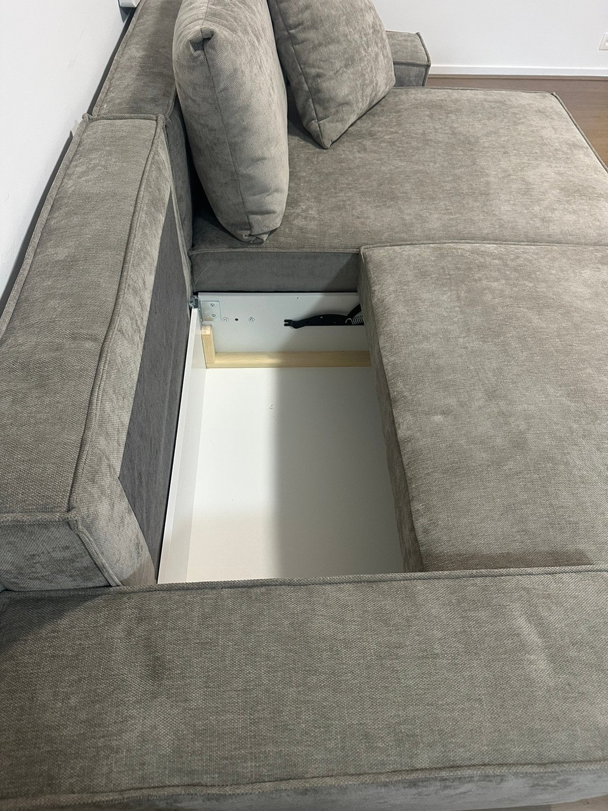 Nieuwe zetel – €550, Ophalen, Zo goed als nieuw