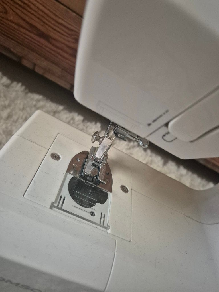 Naaimachine Thompson, Ophalen, Zo goed als nieuw, Naaimachine, Overige merken