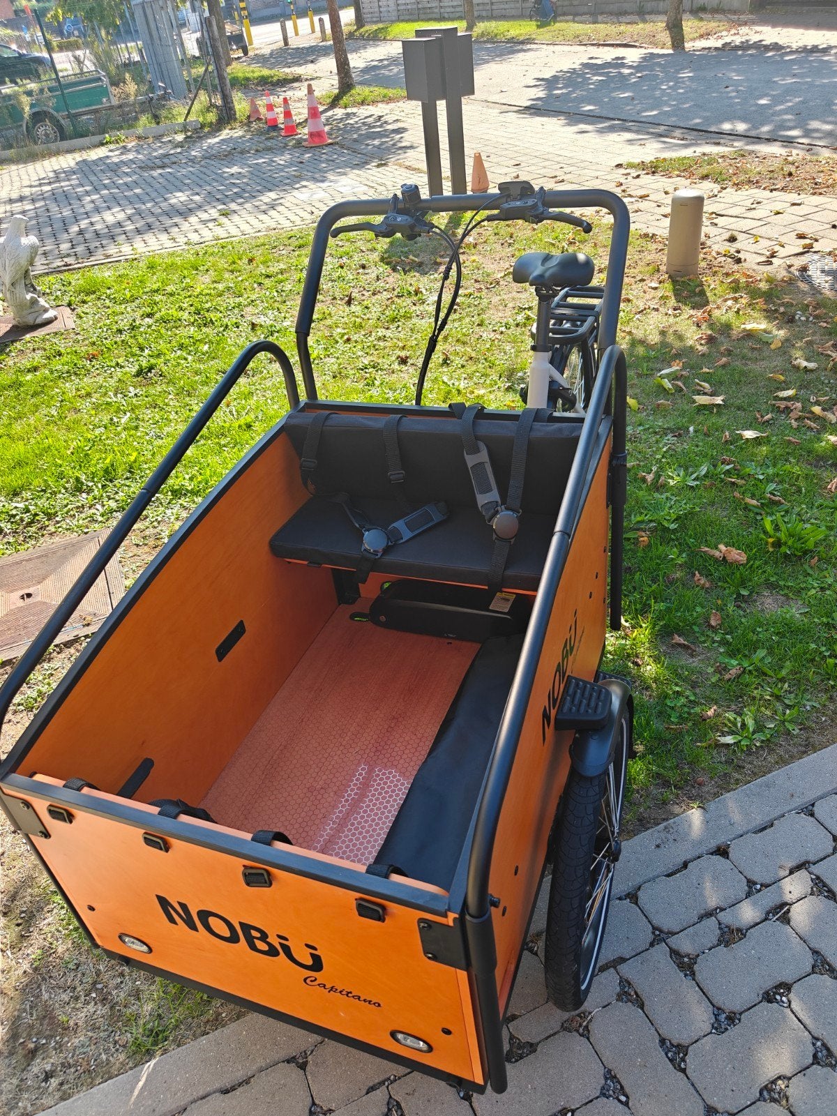 bak fiets Nobu, Fietsen en Brommers, 4 kinderen of meer, Zo goed als nieuw, Elektrisch, Schijfrem