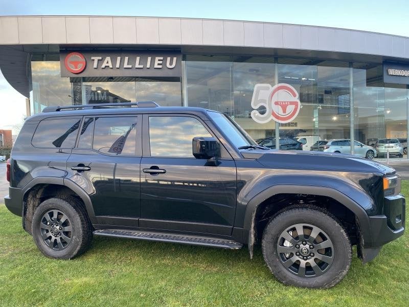 Toyota Landcruiser Prestige, Auto's, Automaat, Euro 6, Zwart, Bedrijf
