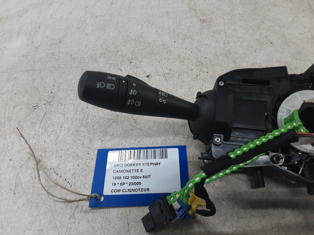 KNIPPERLICHTSCHAKELAAR Dacia Dokker (0S) (255671453R), Dacia, Gebruikt, Mevr. I. Hauben, Rue de l'Espoir 34 34
4030  GRIVEGNÉE, BE