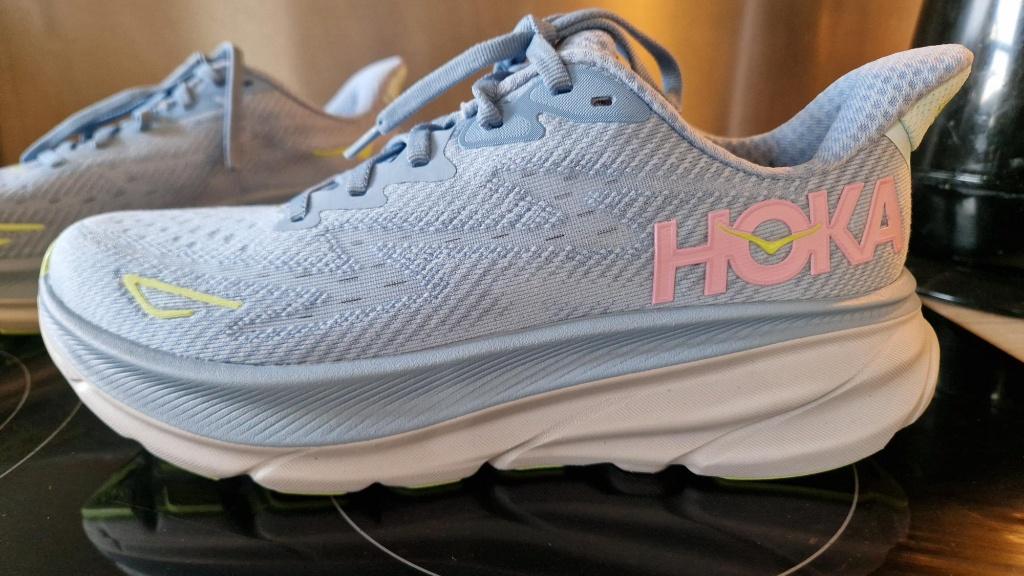 Hoka running femme 38, Enlèvement ou Envoi, Neuf, Course à pied, Chaussures de course à pied