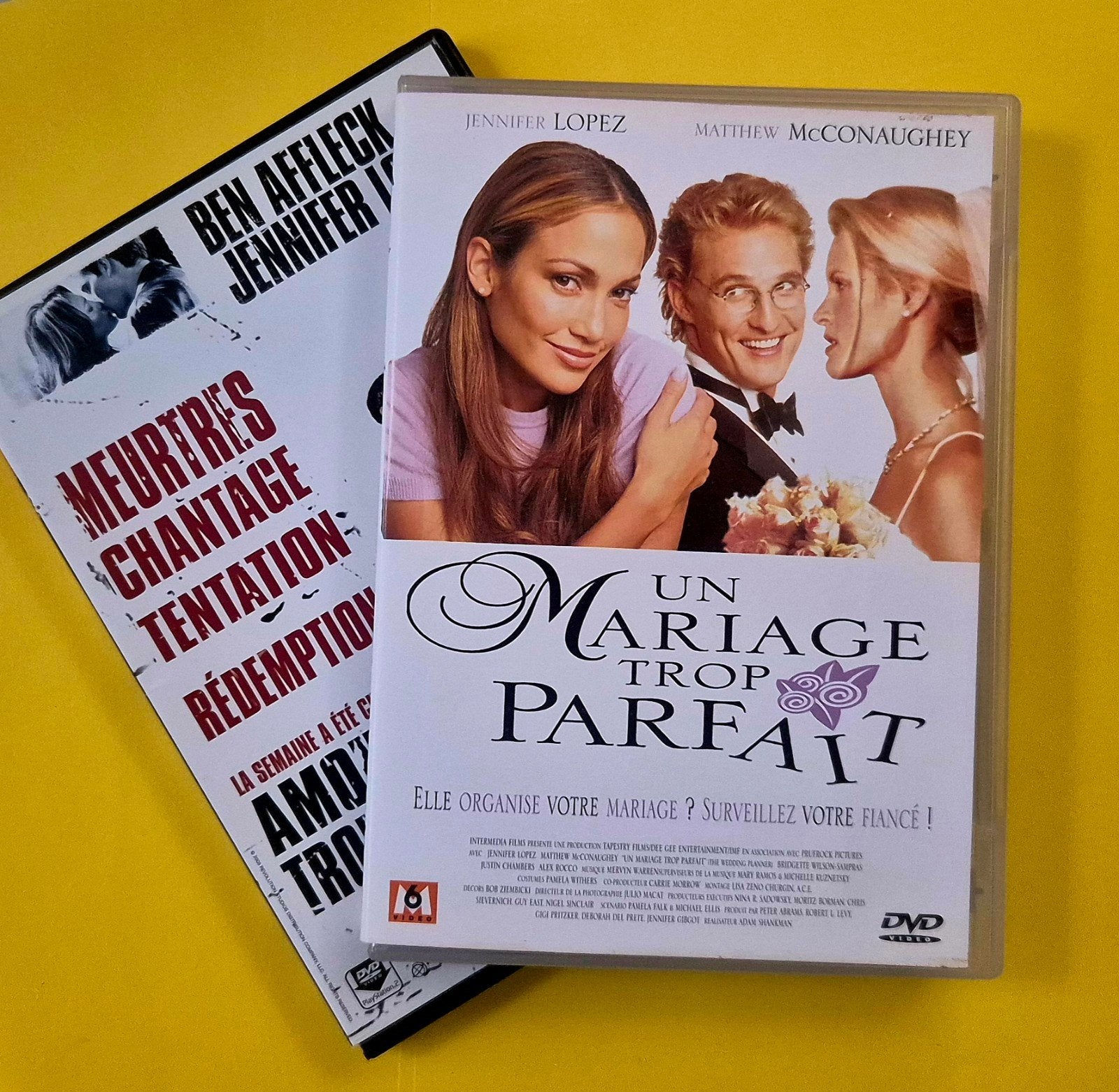 2x DVD 📀 Amours troubles + Un mariage trop parfait, CD & DVD, DVD | Comédie, Comédie romantique, Enlèvement ou Envoi, Tous les âges