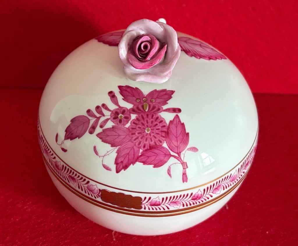 Sucrier avec couvercle en porcelaine de Herend, Antiquités & Art, Enlèvement ou Envoi
