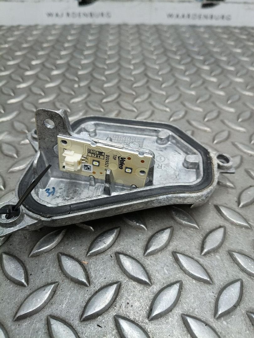 BMW X1 F48 sDrive18i High Exec.  DAGRIJVERLICHTING R 6311742, Ophalen of Verzenden, Gebruikt, ARN erkend