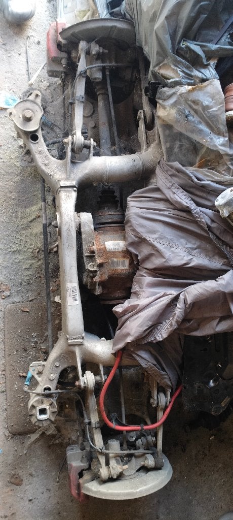 Bras oscillant BMW E60 e61 complet avec différentiel, Enlèvement, Utilisé, BMW