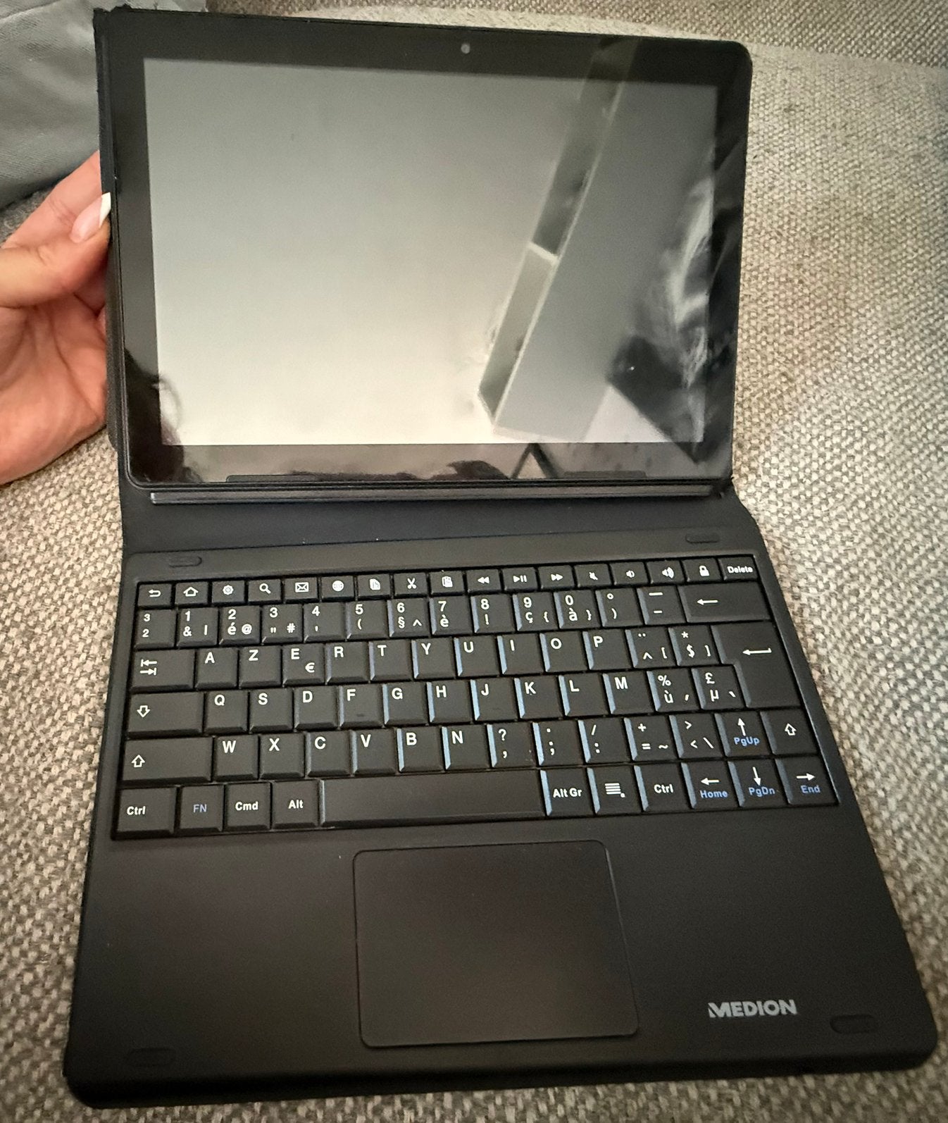 Tablette MEDION + clavier de connexion 64 Go, Informatique & Logiciels, Android Tablettes, Comme neuf, Wi-Fi et Web mobile, 11 pouces