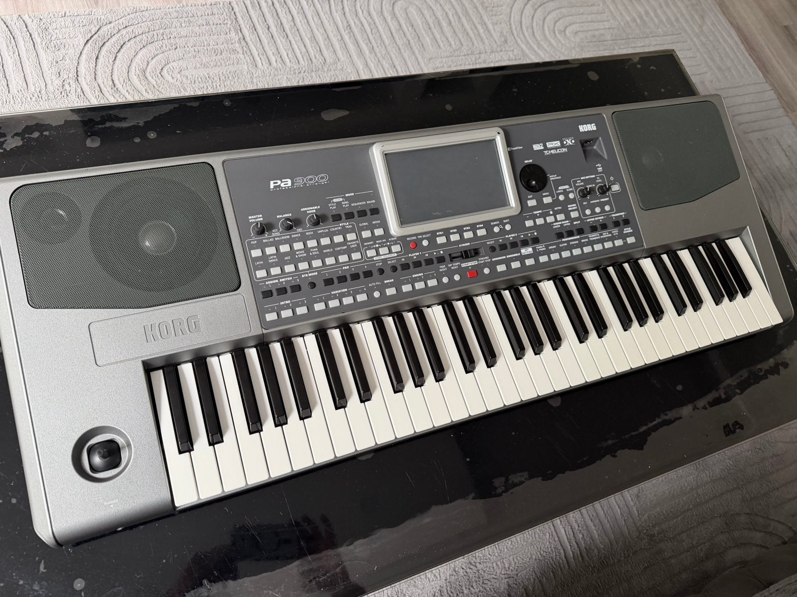 Korg pa900  goede staat, Muziek en Instrumenten, Keyboards, Ophalen, Zo goed als nieuw, 61 toetsen, Korg