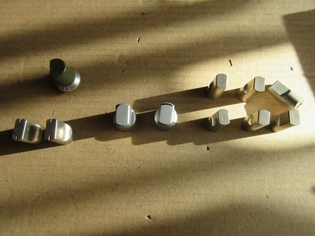 Lot de 11 boutons commutateurs pour bacs cibie vintage, Télécoms, Enlèvement ou Envoi, Utilisé, Émetteur et Récepteur