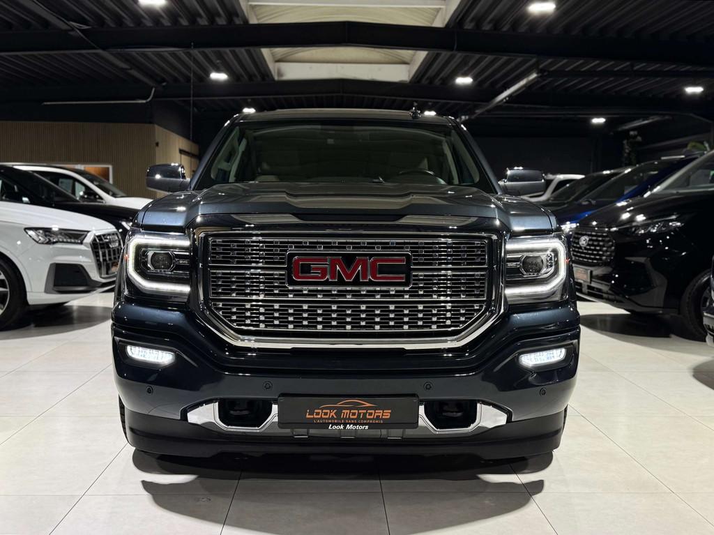 GMC Sierra DENALI 6.2L V8 426cv CAMERA CUIR CARPLAY TVAC, Auto's, Automaat, 4 deurs, Gebruikt, Zwart