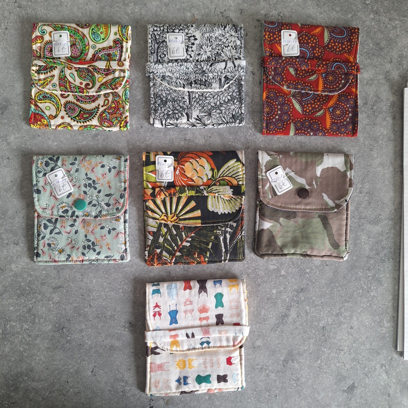 Petites pochettes pour accessoires, Ophalen of Verzenden