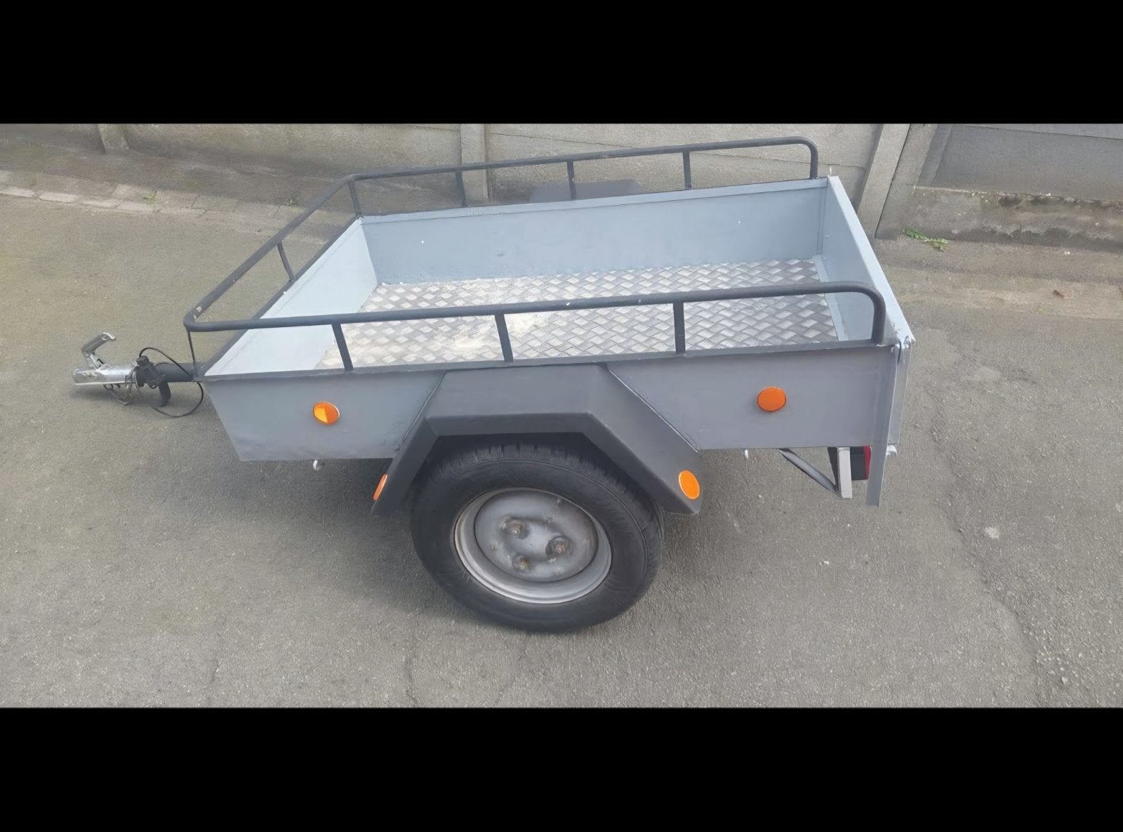 Aanhangwagen 150 x 100, Ophalen