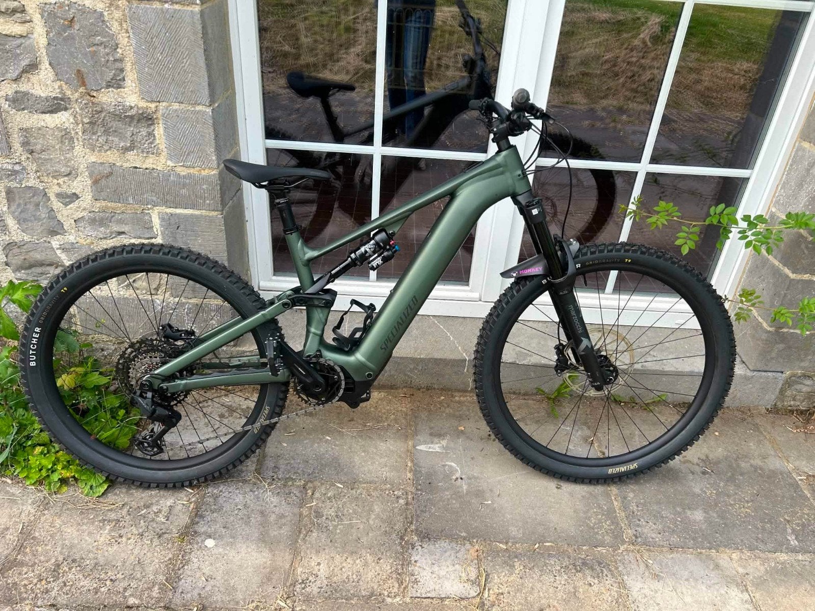 Specialized Turbo Levo 4 Alloy – S4 - 0 km – Garantie 2 ans, Vélos & Vélomoteurs, Neuf, 10 à 15 vitesses, Enlèvement, Autres dimensions