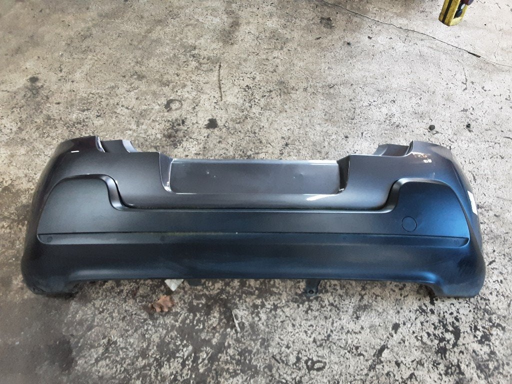 PARE-CHOCS ARRIÈRE Citroën C3 (SX / SW) (01-2016/05-2018), Autos : Pièces & Accessoires, Arrière, Mevr. I. Hauben, Utilisé, Rue de l'Espoir 34 34
4030  GRIVEGNÉE, BE