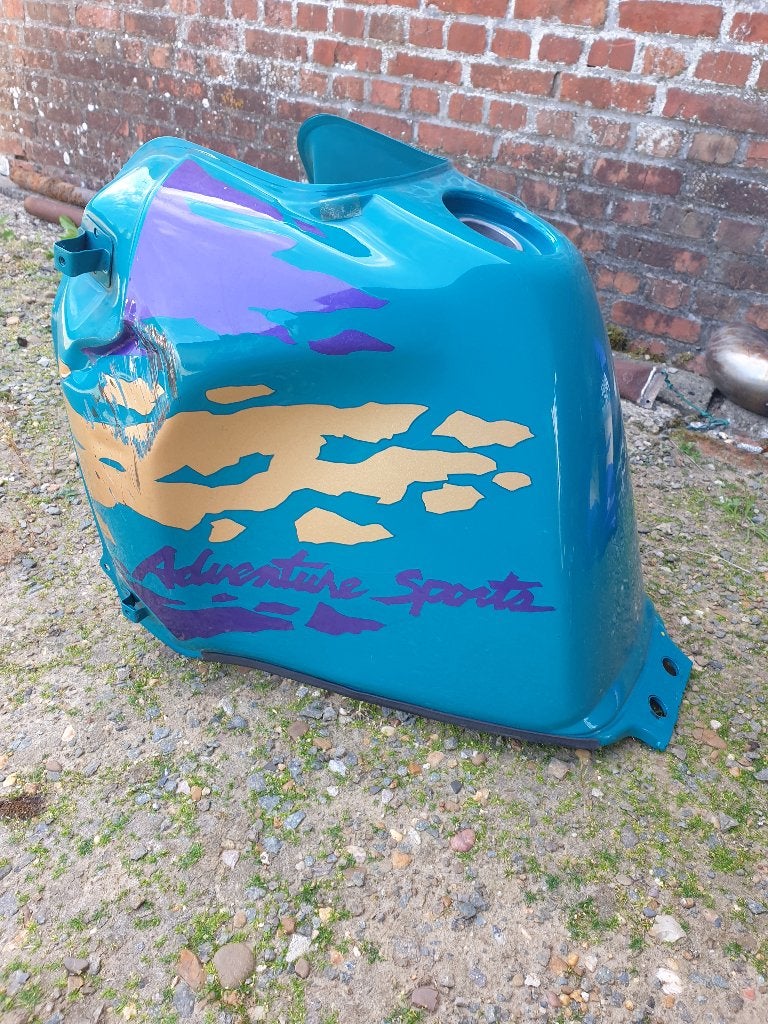 honda africa twin benzinetank en kuipdelen, Motoren, Ophalen, Gebruikt