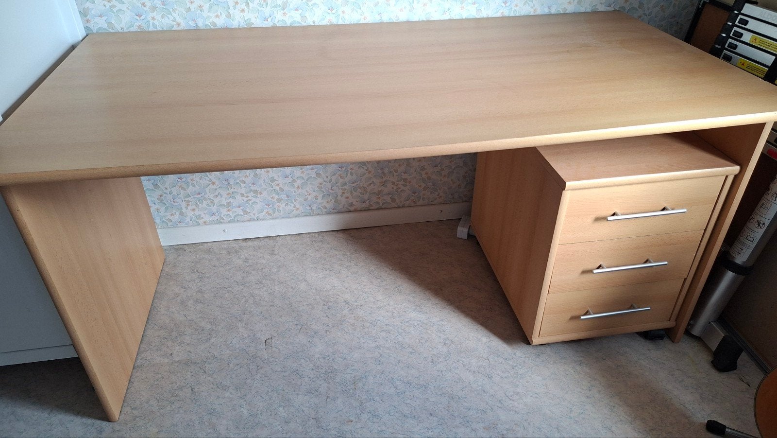 Bureau couleur bois avec commode, Maison & Meubles, Enlèvement