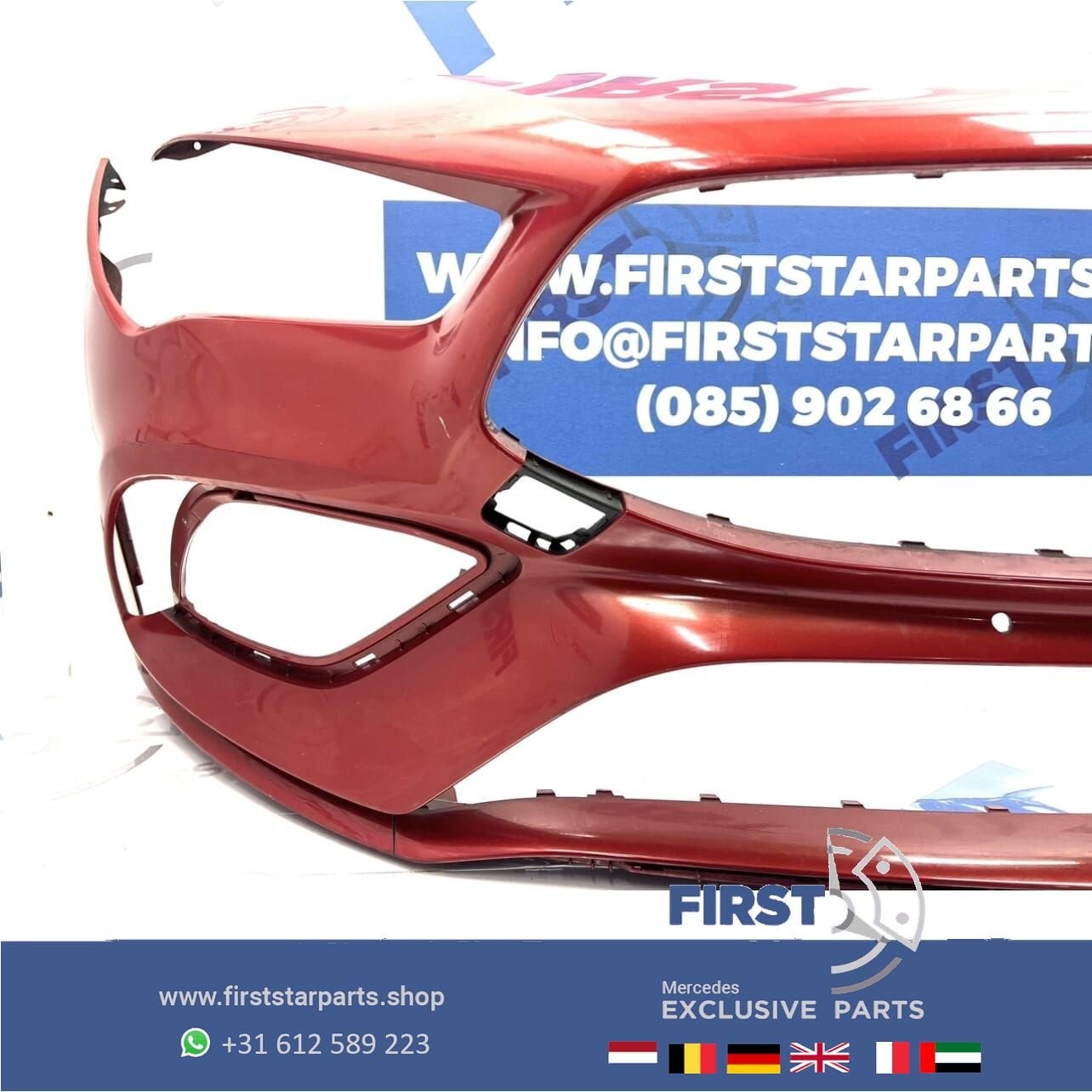 A1188853901 W118 AMG VOORBUMPER CLA BUMPER C118 ZWART WIT GR, Gebruikt, -, Voor, Ophalen of Verzenden