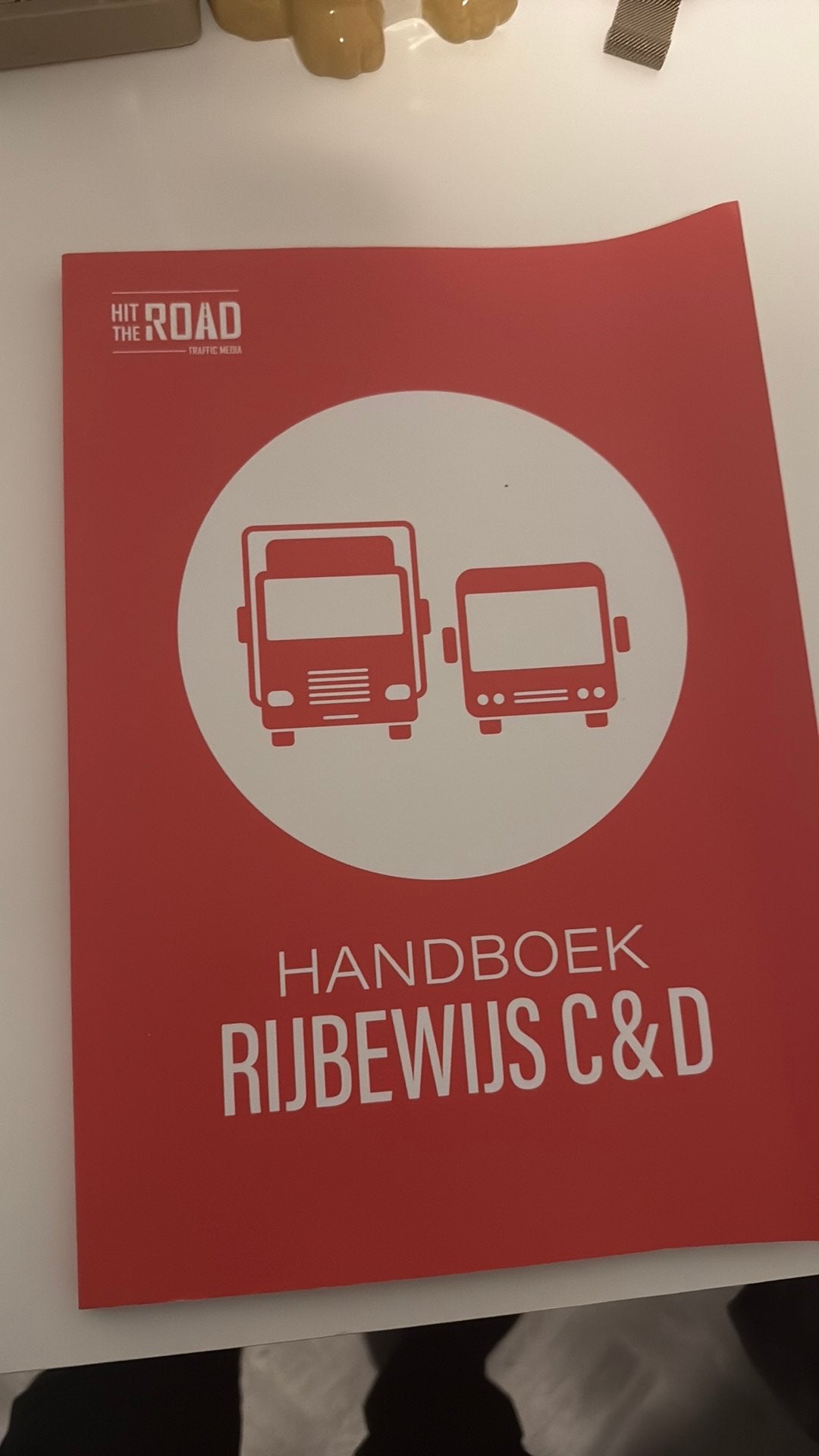 Handboek Rijbewijs C & D – Hit The Road / Traffic Media, Boeken, Ophalen of Verzenden, Nieuw