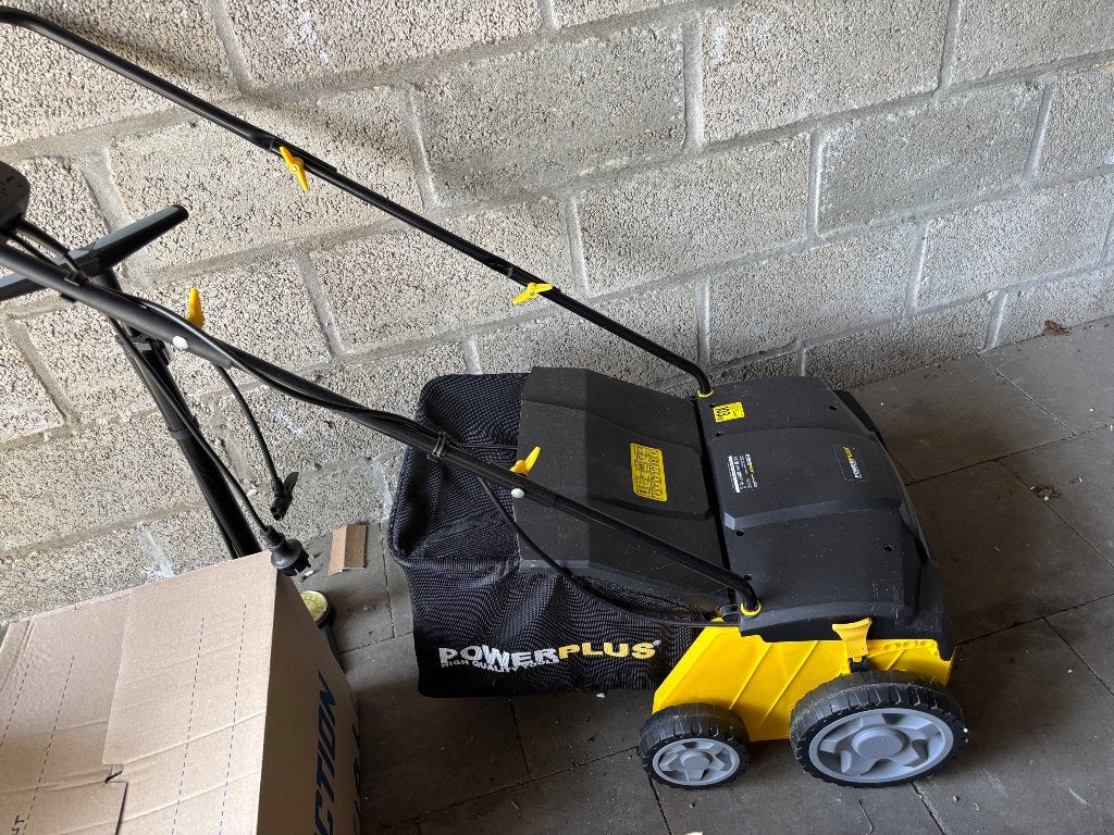 Mosverwijderaar, Tuin en Terras, Verticuteermachines, Ophalen, Nieuw, Elektrisch, Powerplus garden