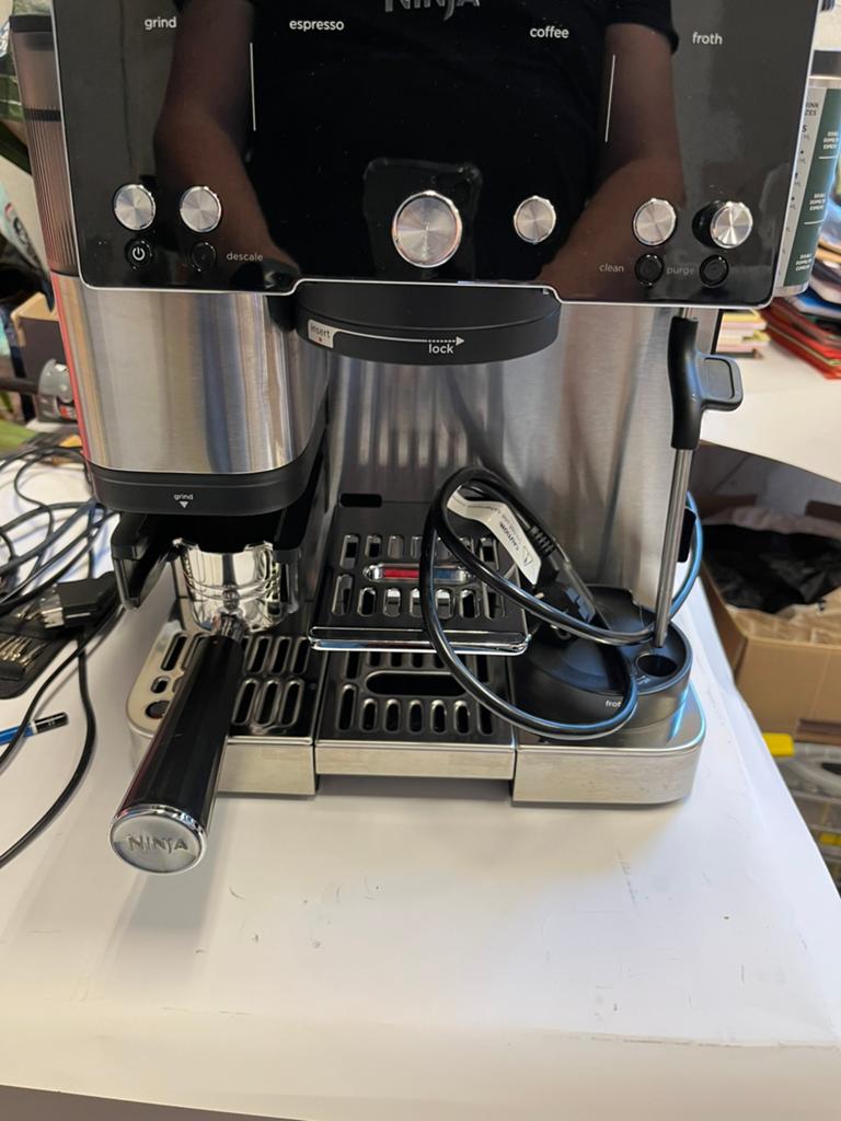 Ninja Luxe Café Essential ES501EU (Machine à café à grain), Elektronische apparatuur, Koffiezetapparaten, Ophalen, Koffiebonen