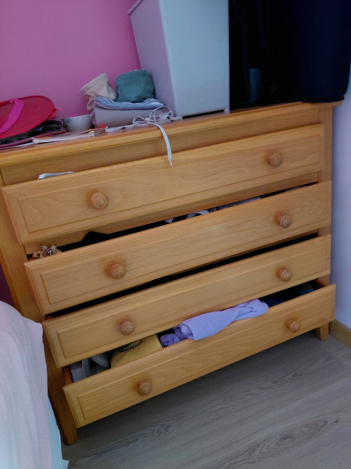 Commode in zeer goede staat, Ophalen