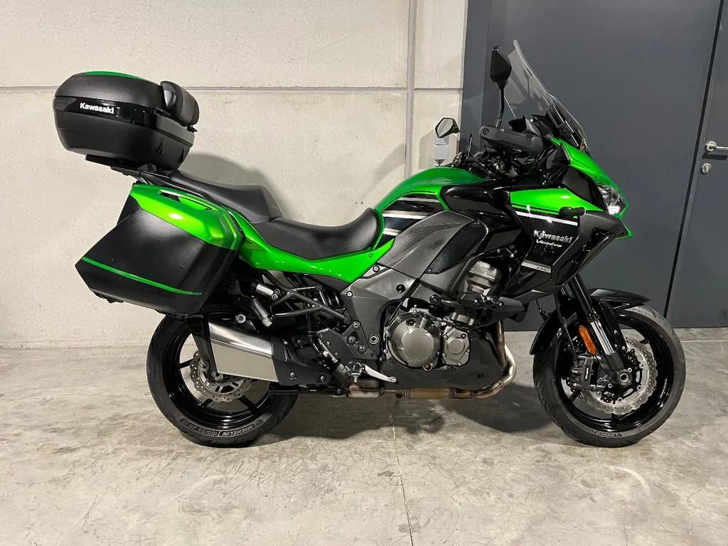 Kawasaki Versys 1000 met 3-delige kofferset, Motos, Tourisme, Entreprise, Plus de 35 kW, 1000 cm³