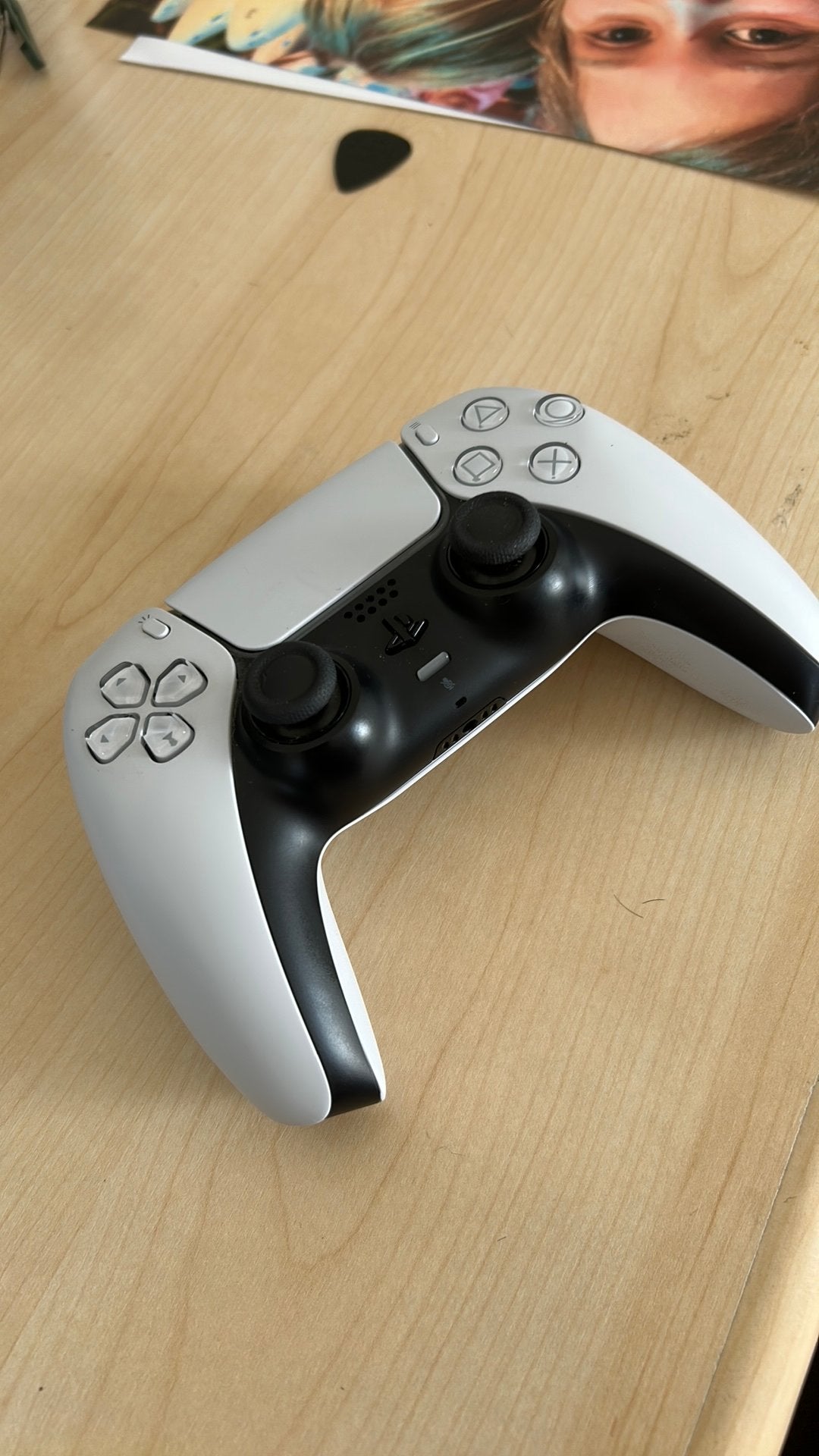Manette DualSense. Le triangle ne fonctionne pas, Enlèvement, Utilisé