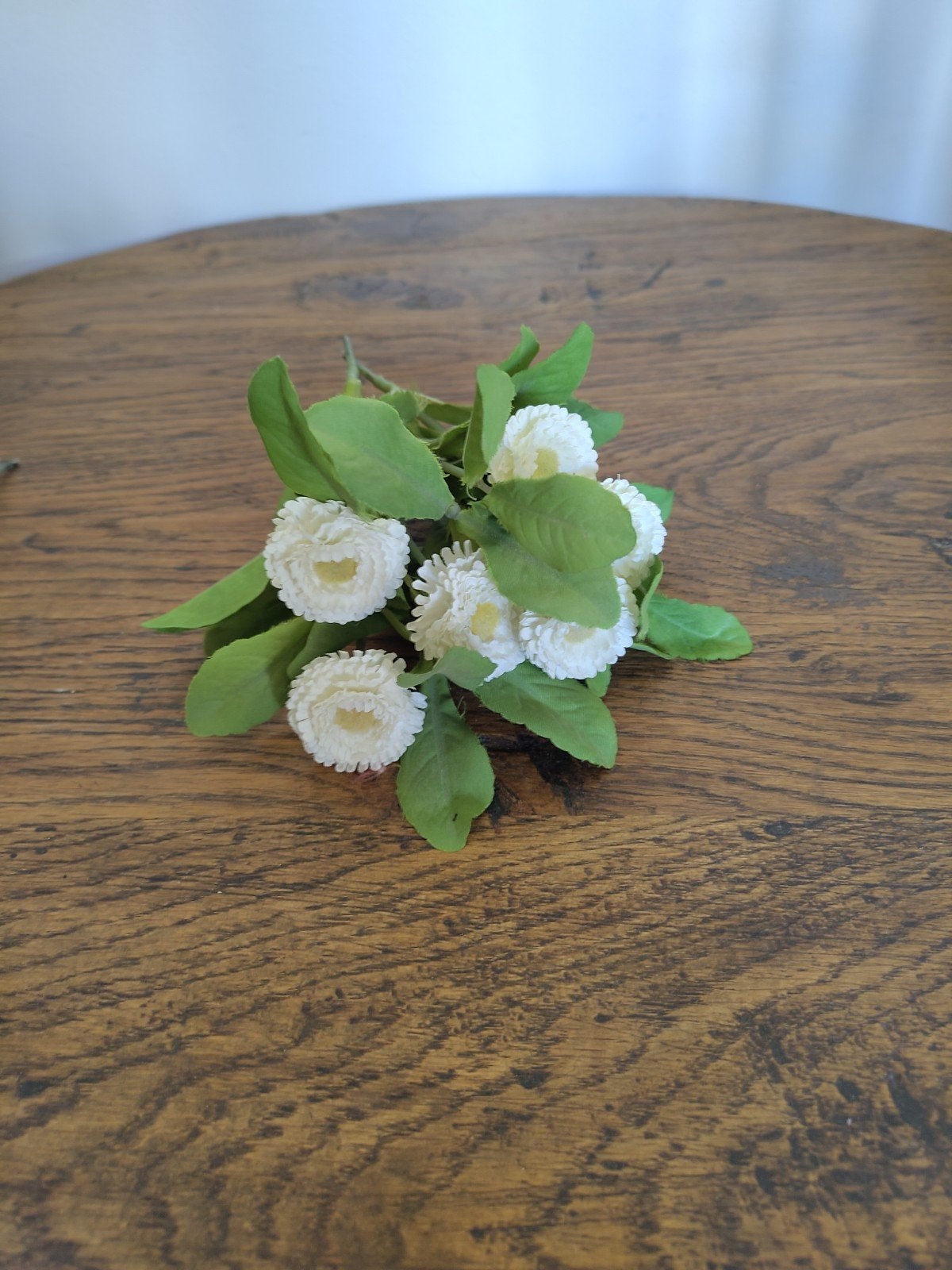 Bouquet de pâquerettes artificielles blanches, Maison & Meubles, Accessoires pour la Maison | Plantes & Fleurs artificielles, Soie