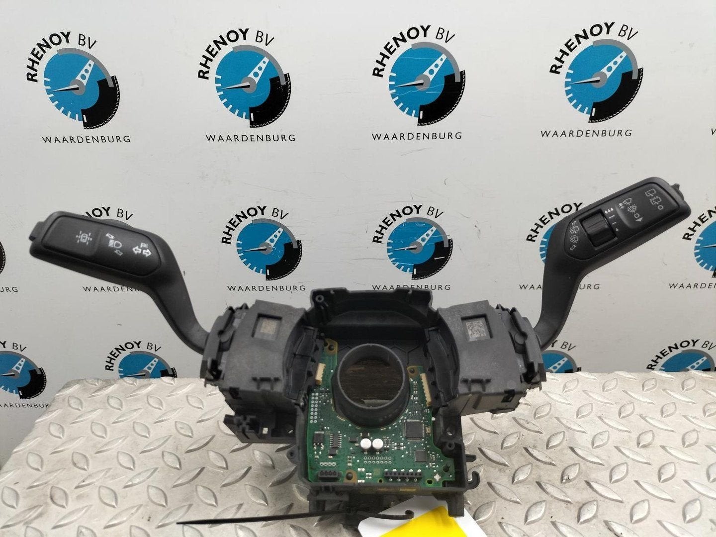 FORD KUGA VIGNALE KOLOM SCHAKELAAR H1BT14A664AB 2020, Enlèvement ou Envoi, Utilisé, ARN reconnu