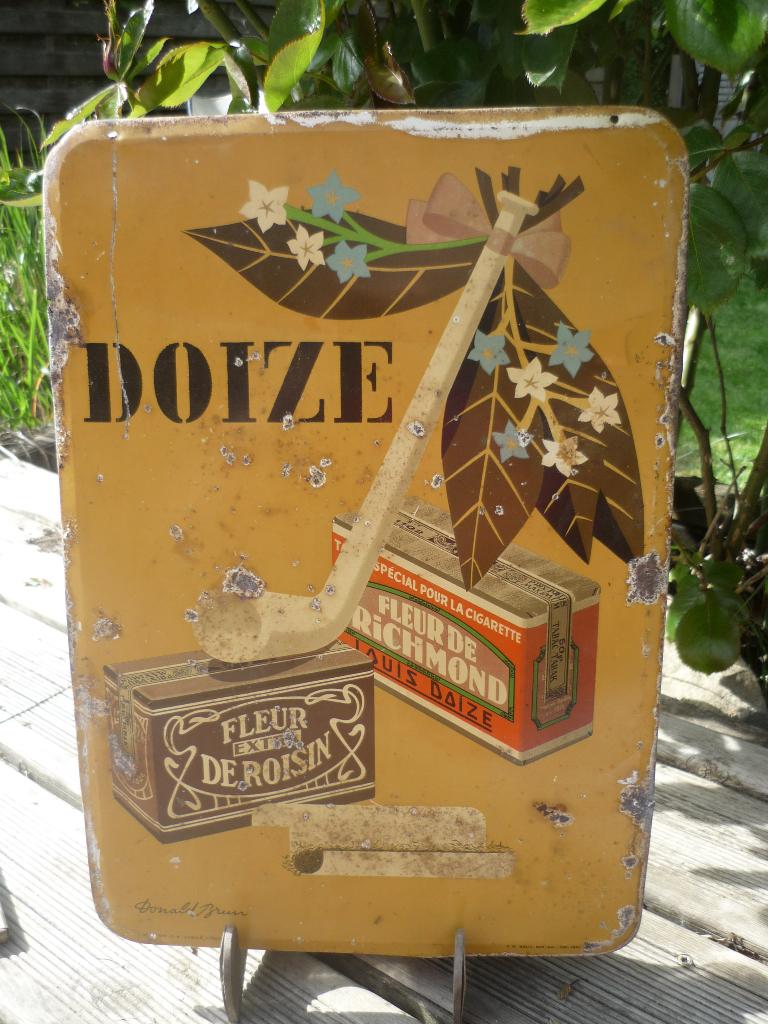 plaque lithographiée Tabac Louis Doize - 1951 / no émail, Collections, Envoi
