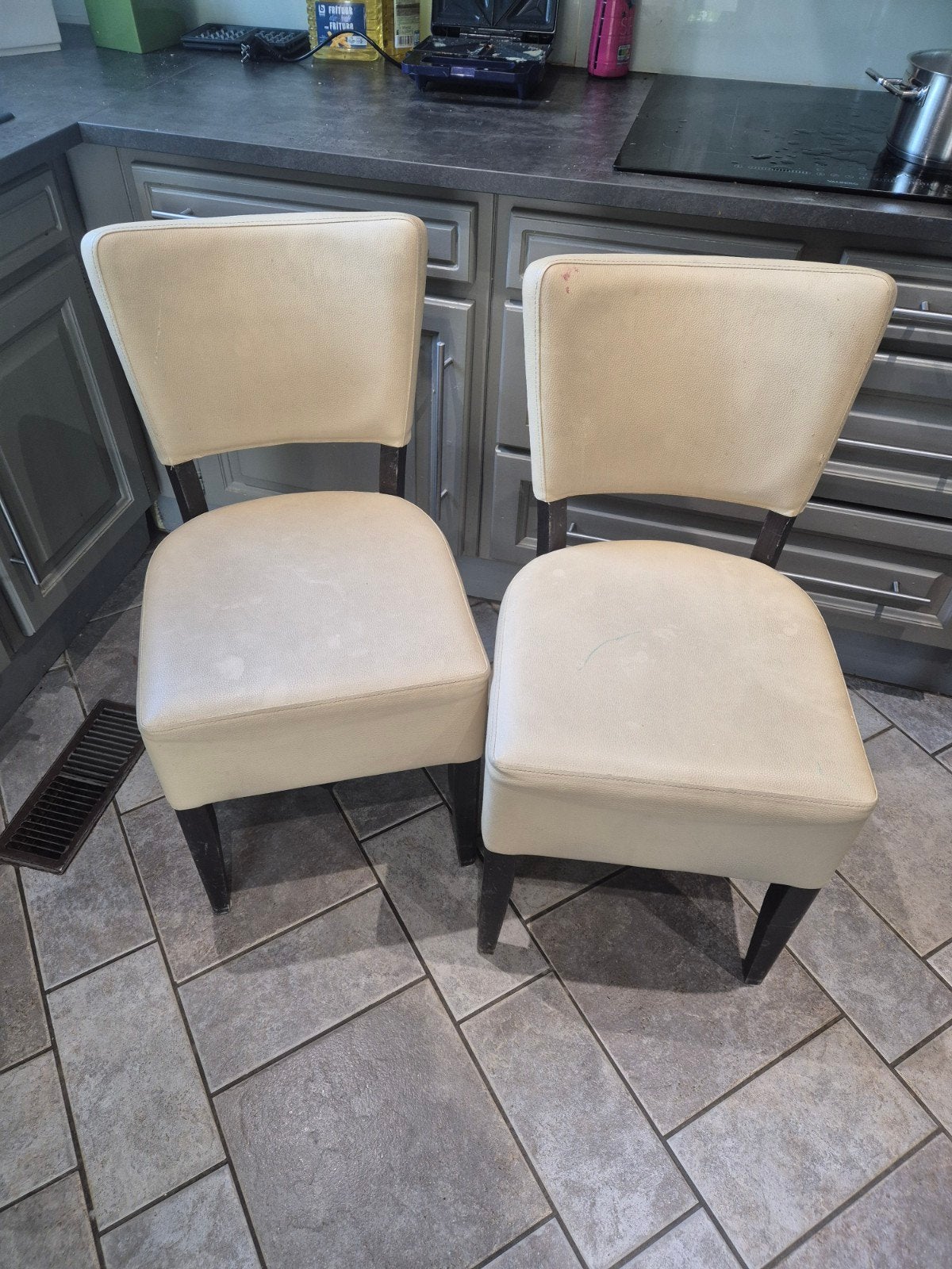 6 chaises, Articles professionnels, Enlèvement